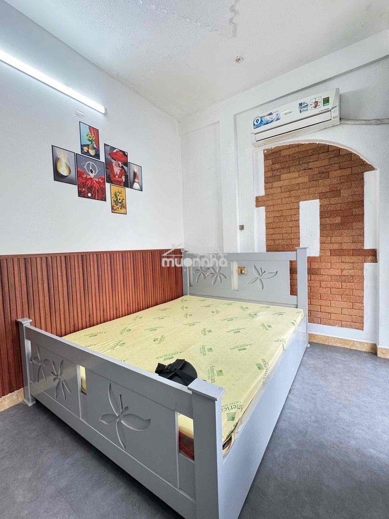 Cho thuê phòng tách bếp riêng, ban công máy giặc tại phú nhuận gần pxl - 3