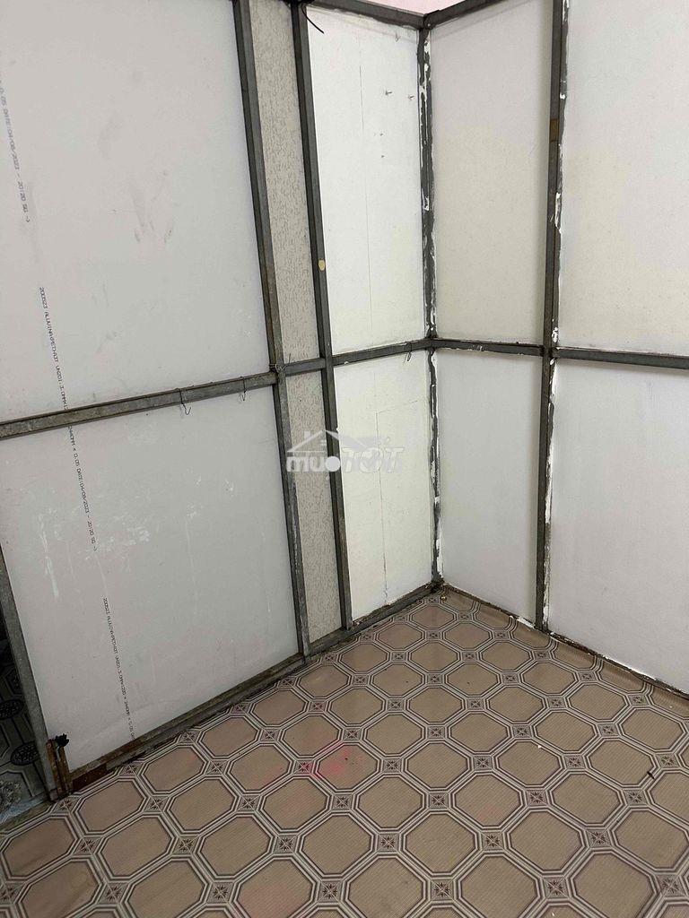 Cho thuê phòng đúc lầu một 12m2 - 2