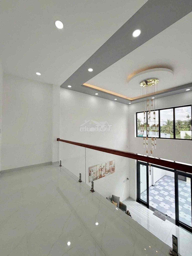 Chủ về quê, muốn bán căn gác lửng tự xây cuối đường đồng khởi - 4