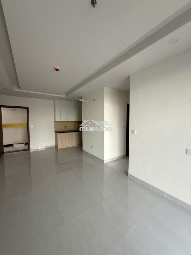 Cho thuê 3pn 2wc 94m sẵn rèm, máy lạnh tại a&t sky garden chỉ 8 triệu