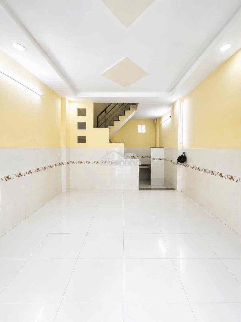 Bán nhà hẻm xe hơi, 3.8 ty - 30m2, kế bên đầm sen - 2