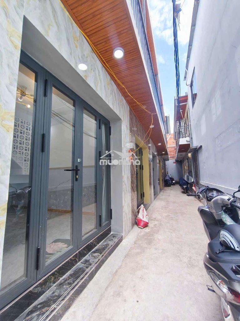 Nhà bán hbchanh,thủ đức 