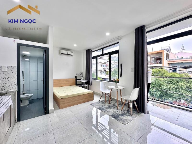 Căn hộ ban công full tiện nghi ngay trung tâm tân phú - trục vườn lài, luỹ bán bích - 0886748893 - 2