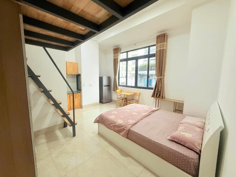 Cho thuê duplex ( có gác ) cửa sổ trời gần đại học hutech, ngoại thương , đường nguyễn gia trí , bình thạnh - 4
