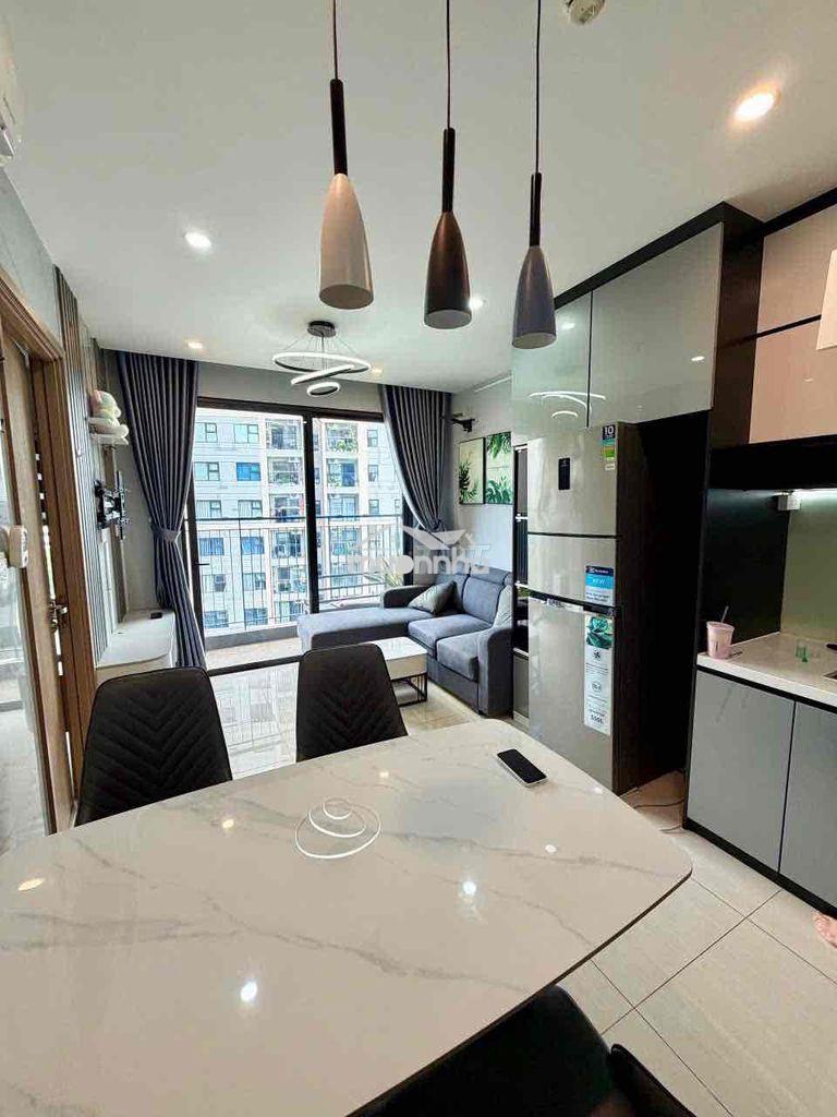 Cho thuê 3pn vinhomes grand park quận 9.