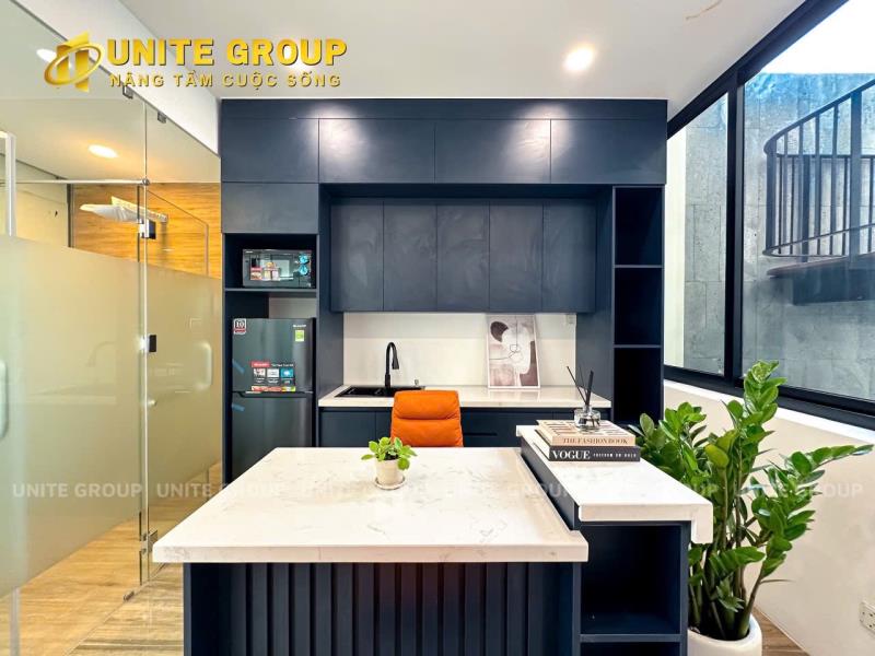 🏡 Căn hộ dịch vụ full nội thất  hoàng việt, tân bình  vị trí đắc địa, chỉ 5 phút đến sân bay tân sơn nhất. -🚗 kết nối nhanh quận 1, quận 3, phú nhuận, gò vấp. -🌳 gần công viên hoàng văn thụ, không  - 3