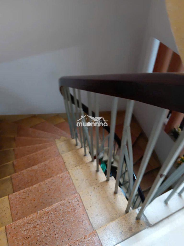 Nhà cần bán gấp! hẻm lớn lạc long quân - Ảnh 4