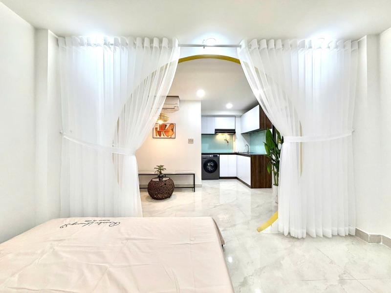 Studio tách bếp - full nội thất - thiết kế sang trọng - máy giặt riêng - ngay ngã tư hàng xanh - gần dh hutech, văn lang, uth - 3