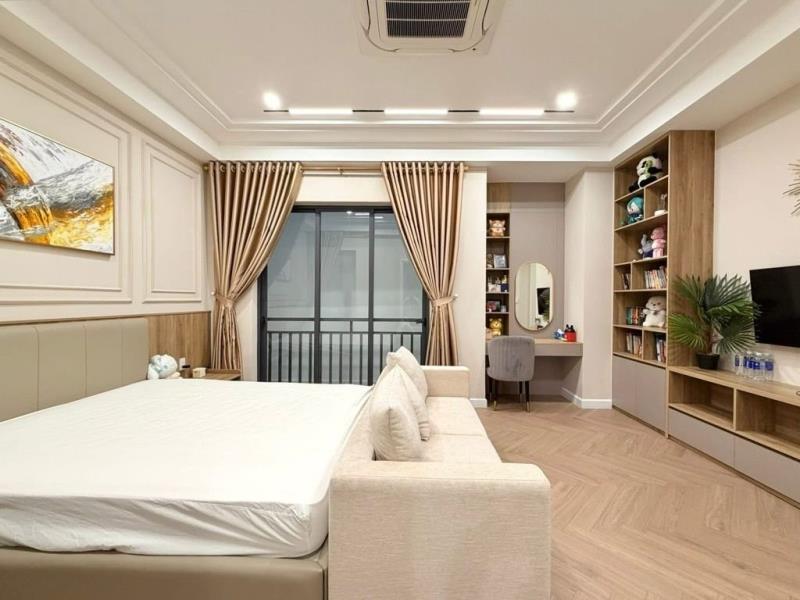Trung tâm quận 5 - biệt thự - 4 tầng thang máy -  nguyễn chí thanh -  dt: 8 x 20m– 45 tỷ - 3