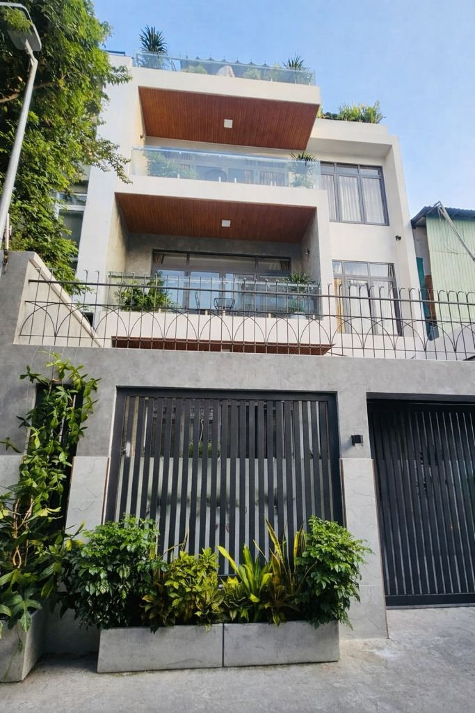 Trung tâm quận 5 - biệt thự - 4 tầng thang máy -  nguyễn chí thanh -  dt: 8 x 20m– 45 tỷ