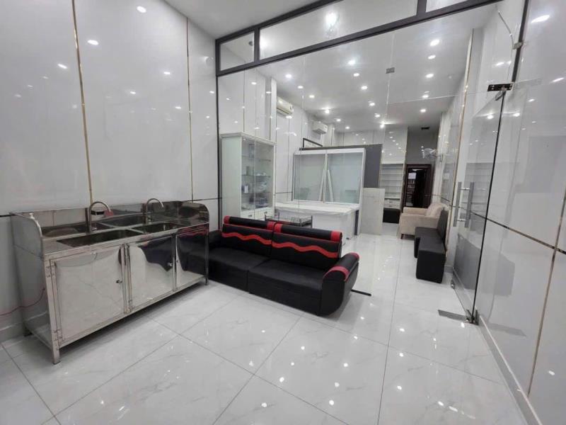 Ngay ngã 7 lý thái tổ - mt kinh doanh điện biên phủ -p.11- q.10 -dt: 94m2 – 24 tỷ  - 3