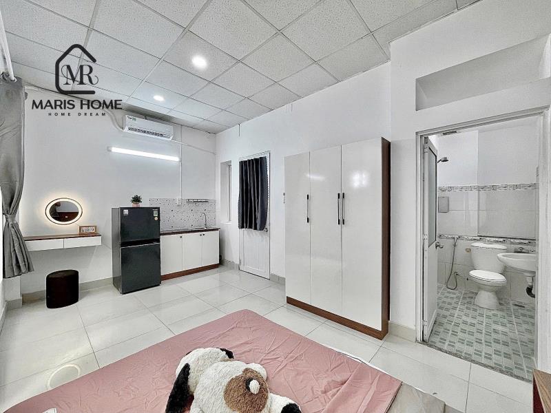 Studio cửa sổ lớn | full nội thất |  - 4