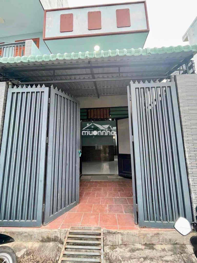 Nhà 2 phòng ngủ 2wc 1 xẹt  xe hơi lò lu gần vin q9