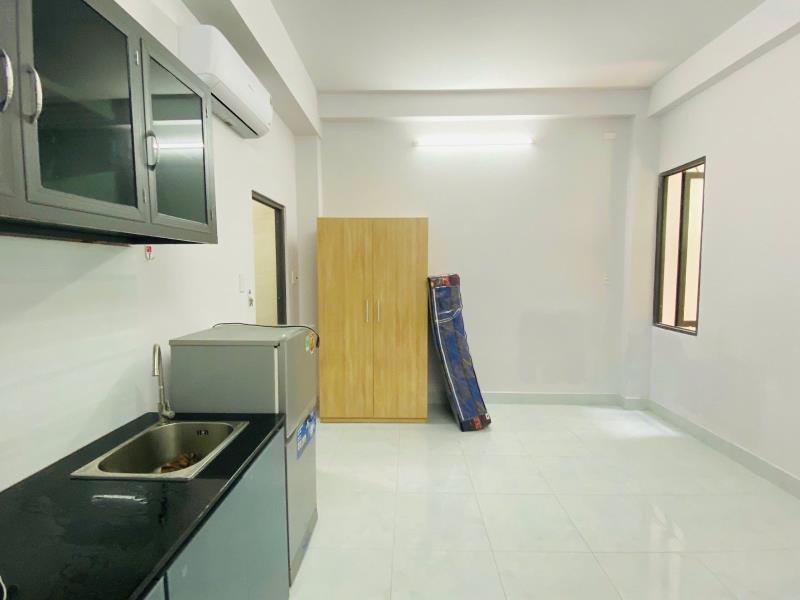 ​Cho thuê phòng quận bình thạnh. full nội thất, có cửa sổ, miễn phí xe. gần vlu, iuh.