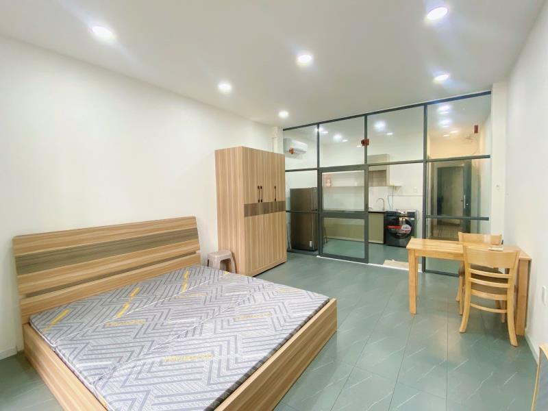 Căn hộ 1 phòng ngủ có ban công, máy giặt riêng gần đại học hutech, giao thông vận tải đường nguyễn gia trí bình thạnh - 2