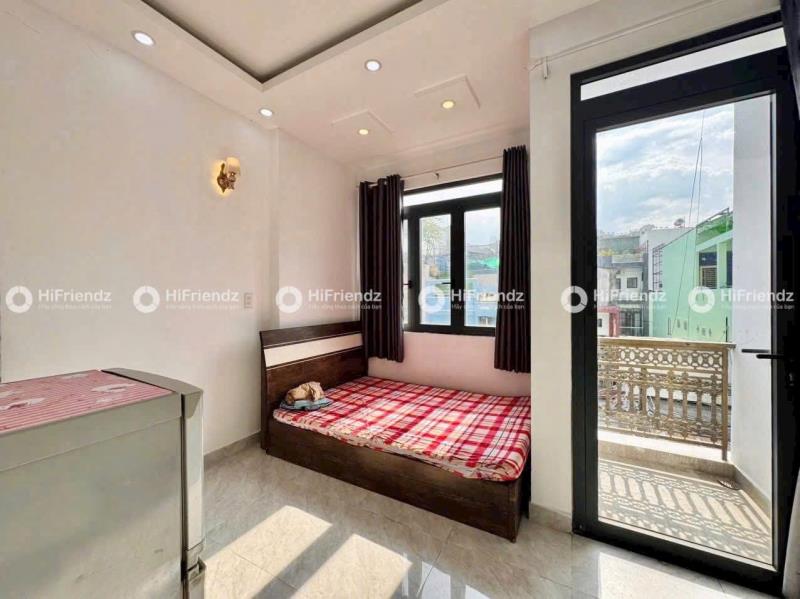 Studio ban công full nội thất – thuận tiện di chuyển qua đh công thương - đh văn hiến