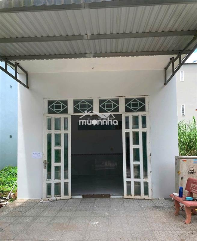 Nợ bank cần bán gấp nhà 1 xẹt lê thị sắc, củ chi, 100m2, 890tr, shr