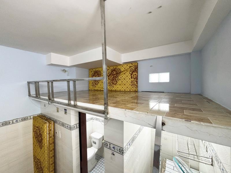 Trọ gác đúc máy lạnh đi bộ gần đại học công thương quận tân phú - 3