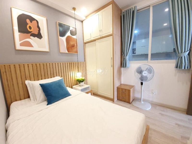 The botanica (104 phổ quang) - cho thuê căn 2pn+1wc  57m2 - hướng đông tầng cao - 4