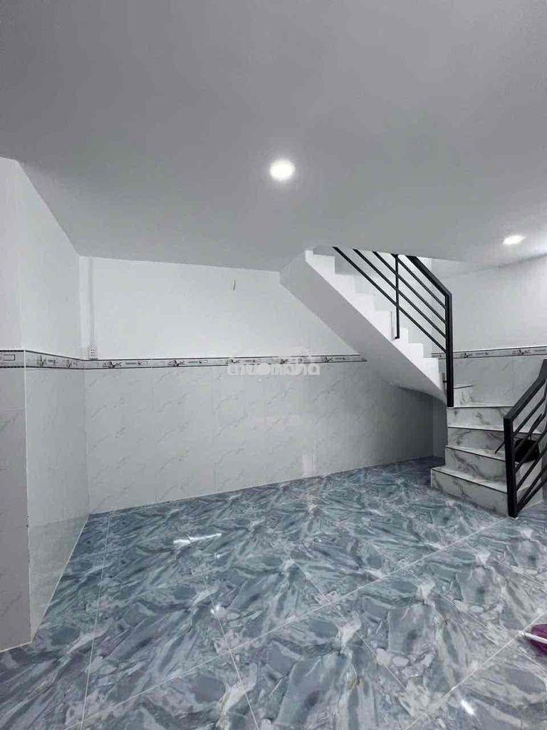 Nhà bán chính chủ hẻm xe ba gác quận 7 - 3