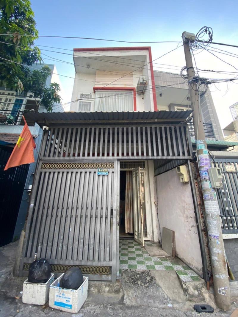 Bán nhà đường nguyễn văn quá quận 12 - 4m x 20m - có 7 phòng, 7wc