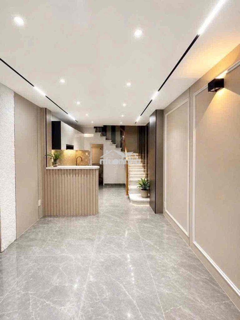 Chính chủ bán nhà đường số quận 4 5 tầng hoàn công đủ 4 tỷ nhỉnh - Ảnh 2