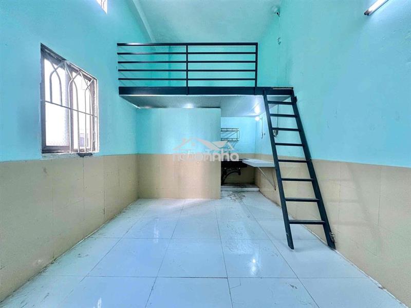 Phòng rộng gác cao gần dh công thương giá rẻ