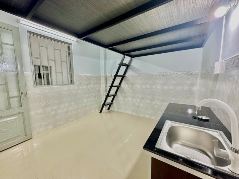 Phòng trọ phạm văn bạch, 25m2 chỉ 2tr9, gần đại học công thương - 3