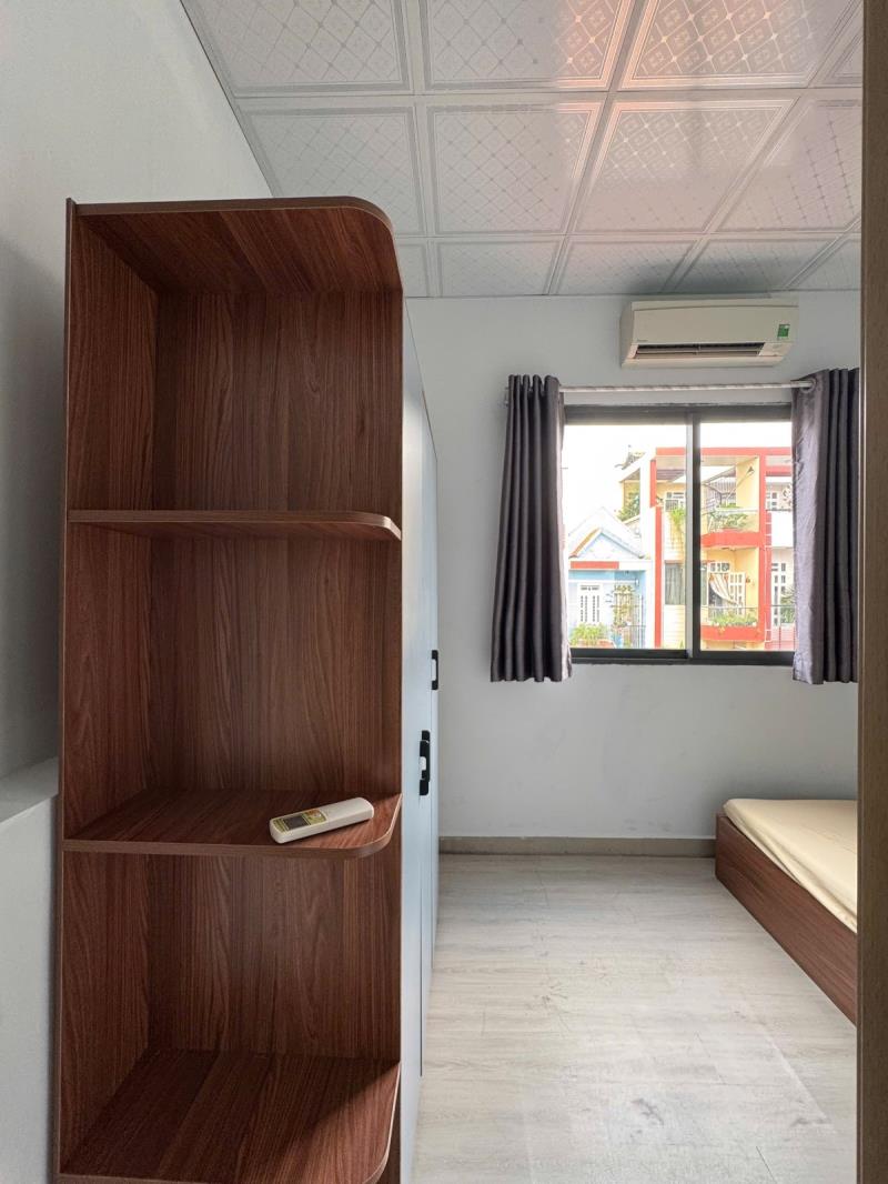 1pn tách bếp - cửa sổ trời | full nội thất | khu họ lê  - 2