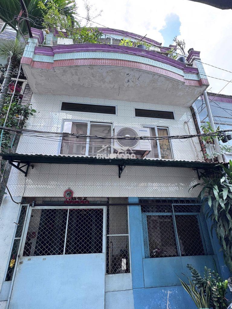 - Nhà 3 lầu giá siêu tốt - Ảnh 3