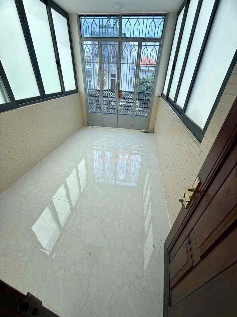 Quận 6, nhà chủ gấp bán, giảm giá tốt, nhà hậu giang, hoàn công đủ - 4