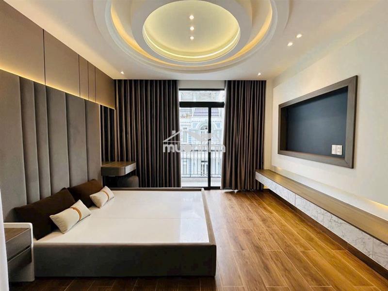 Biệt thự đường 10m thông phường phú thạnh dt 8mx18m 3 lầu thang máy