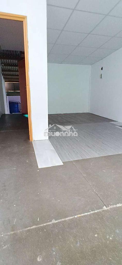 Nguyên căn, gần chợ xóm mới, 4x15m, gác lửng, 1pn 1wc, hẻm thông - 4