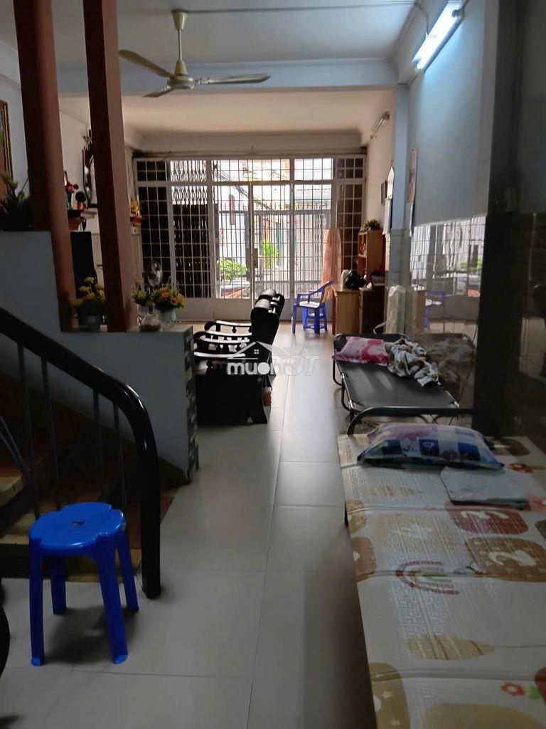Nhà cần bán gấp! hẻm lớn lạc long quân - Ảnh 3
