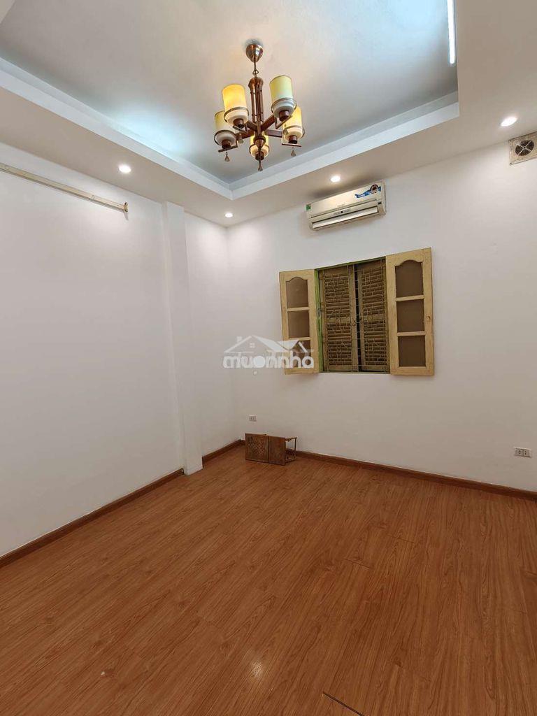 Cho thuê nhà núi trúc - ba đình - 40m² x 4 tầng - 5pn - 12 triệu - 4