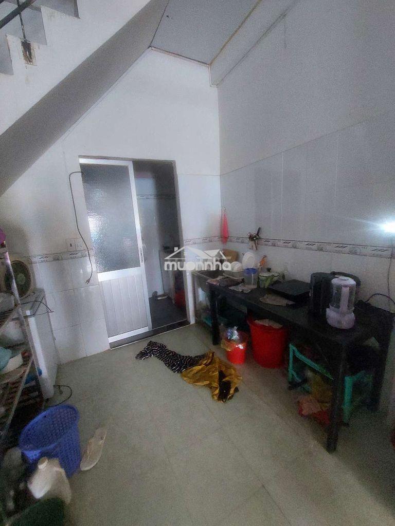 Cho thuê nhà mặt tiền đường bùi điền & phạm thế hiển p4.q8 dt.3m5×14m. - 2