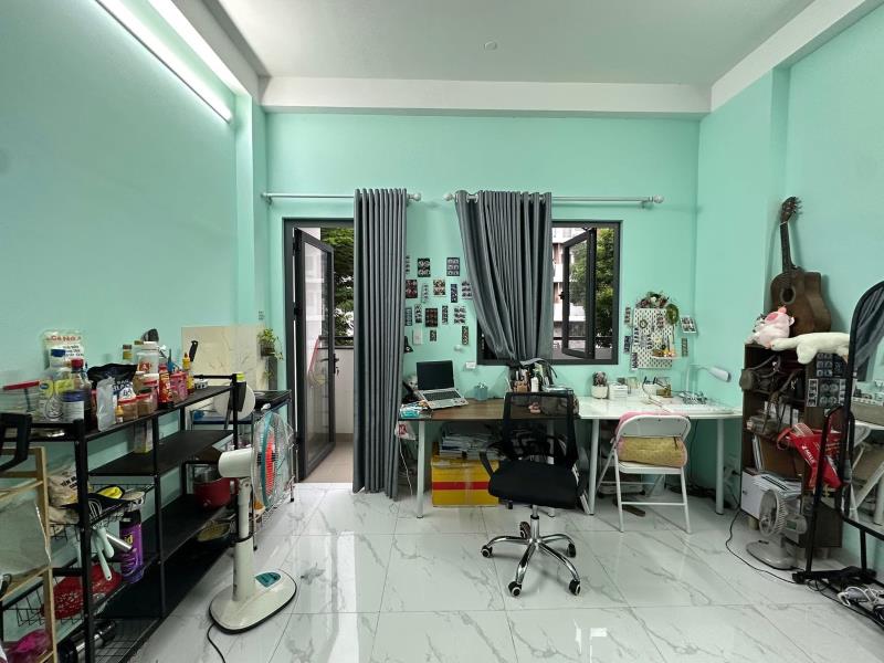 Căn hộ ban công 6tr ngay đường số tân kiểng q7