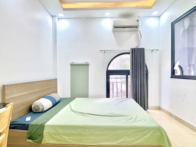 Cho thuê căn hộ 1 phòng ngủ ban công gần đại học văn lang cơ sở 2 lê quang định bình thạnh