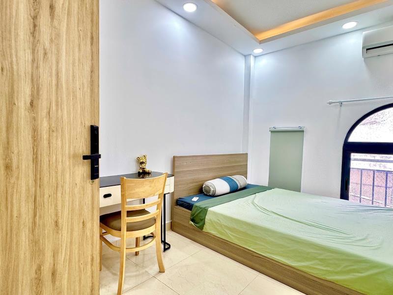 Cho thuê căn hộ 1 phòng ngủ ban công gần đại học văn lang cơ sở 2 lê quang định bình thạnh - 4