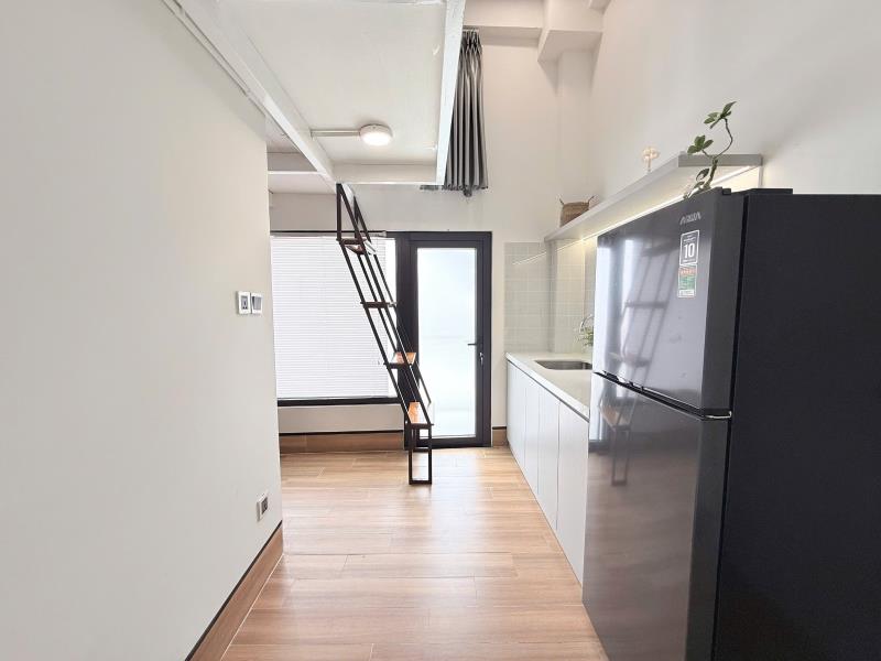 Cho thuê căn hộ duplex (gác) cửa sổ trời gần đại học uef nguyễn cữu vân bình thạnh - 2