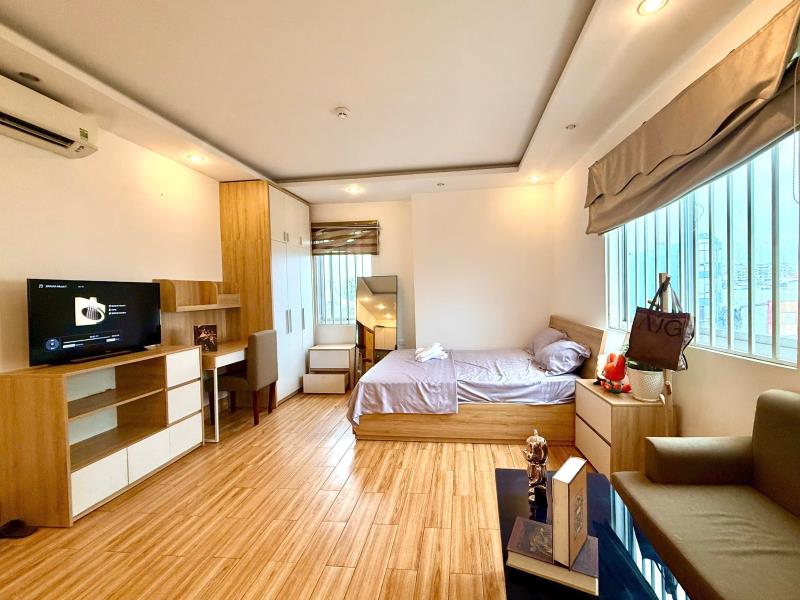 ✨ Cho thuê căn hộ 1pn rộng 50m² – tone gỗ - cửa sổ rộng, thang máy, dọn phòng - cho nuôi pet - phan đình phùng✨