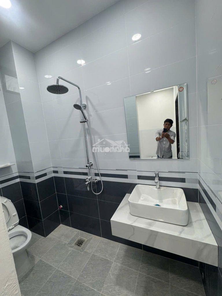 Cho thuê nhà ở kiểu chugn cư mini . cho thuê theo tầng. - 4