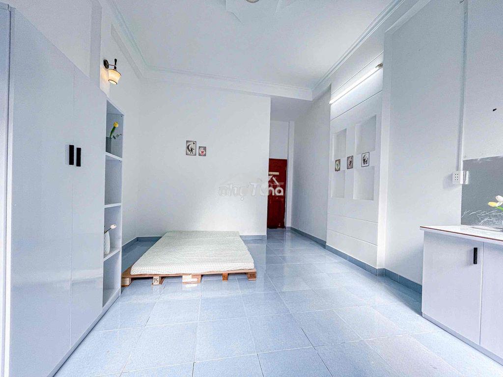 30m2_ngay phú mỹ hưng_cách ufm 5’ tdt 7’ - Ảnh 2