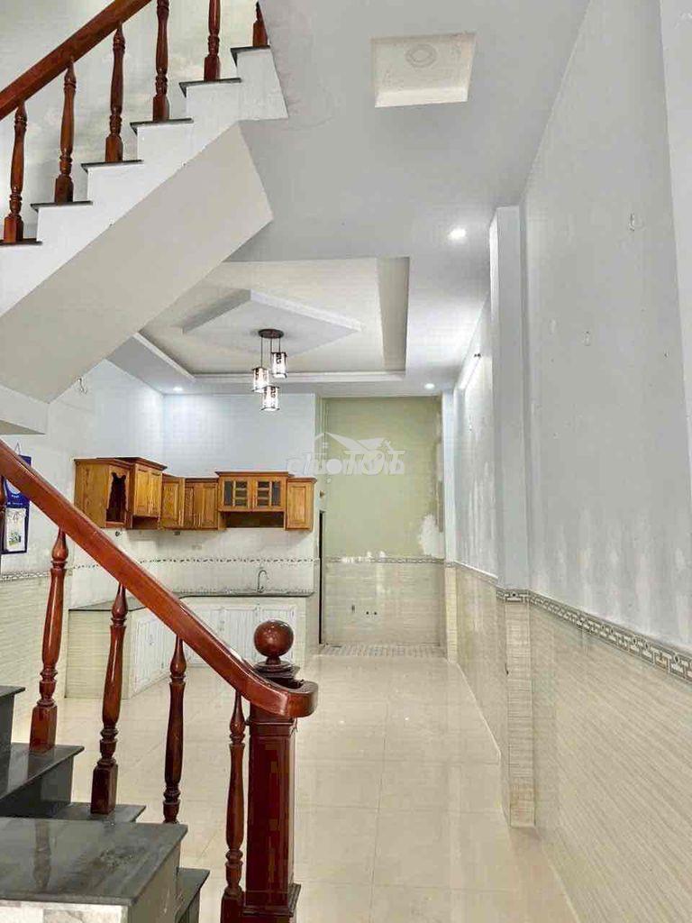 Nhà 4x17 3 lầu 4 phòng ngủ 5wc - đường tân hoà đông - 2