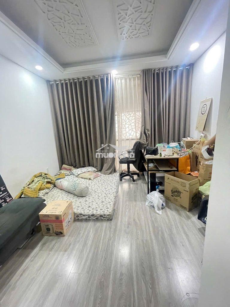 Cho thuê nhà khu phan xích long 4x10m 4 tầng 4pn giá 20 triệu 