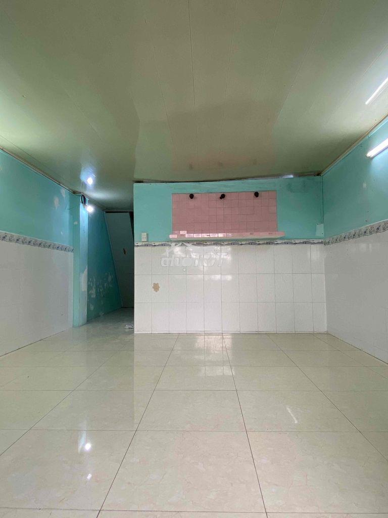 Chung cư 2pn lầu 3 - 352 trần phú, quận 5