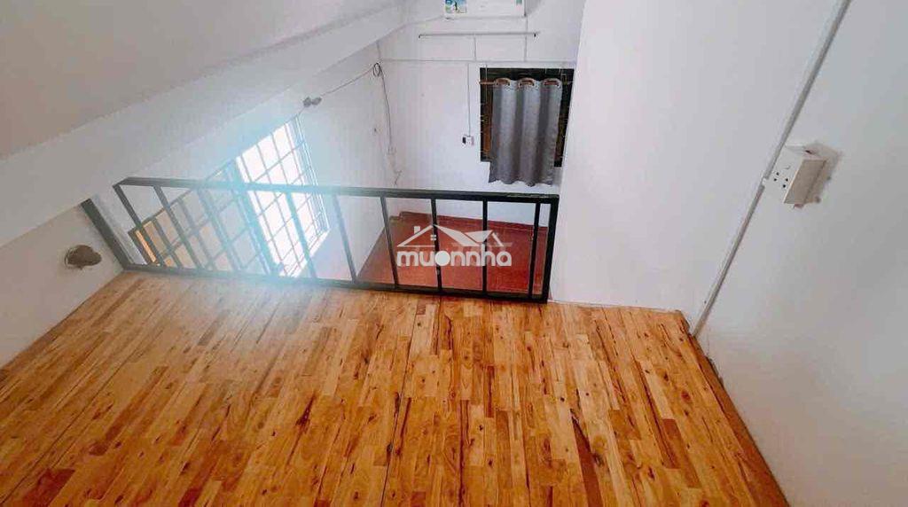 Duplex cửa sổ trời - gác cao chỉ 4.xxx ngay trung tâm  q3 - 3