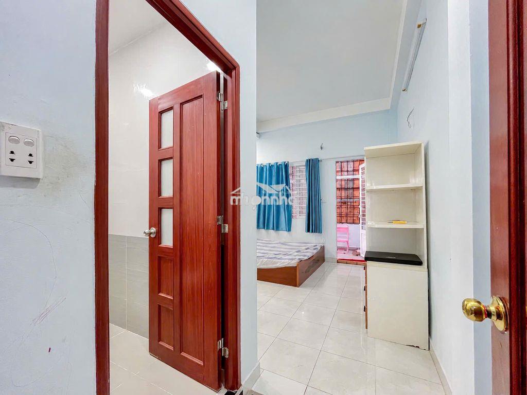 Q7 - phú mỹ hưng - tách bếp - giá 5.2tr đầy đủ nội thất - ở ngay - 2