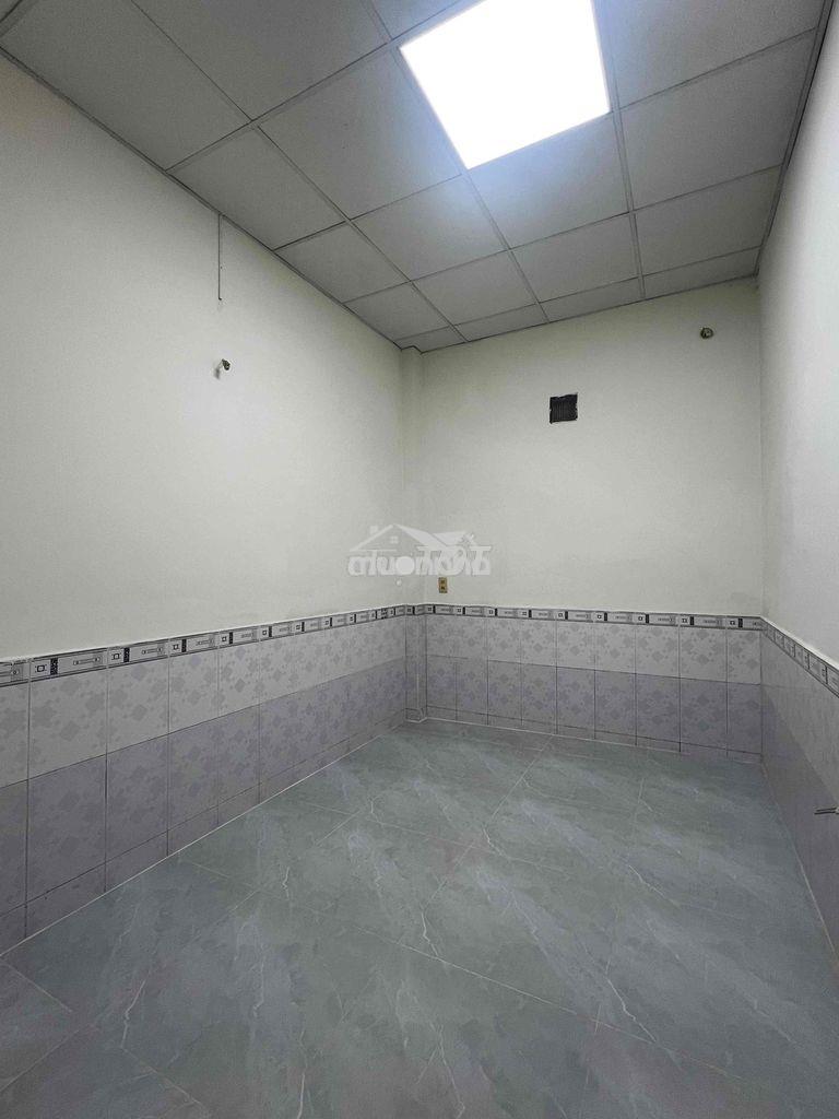 Nhanh tay thì còn nhà diện tích rộng 4 pn hẻm sát cầu phú xuân - 2