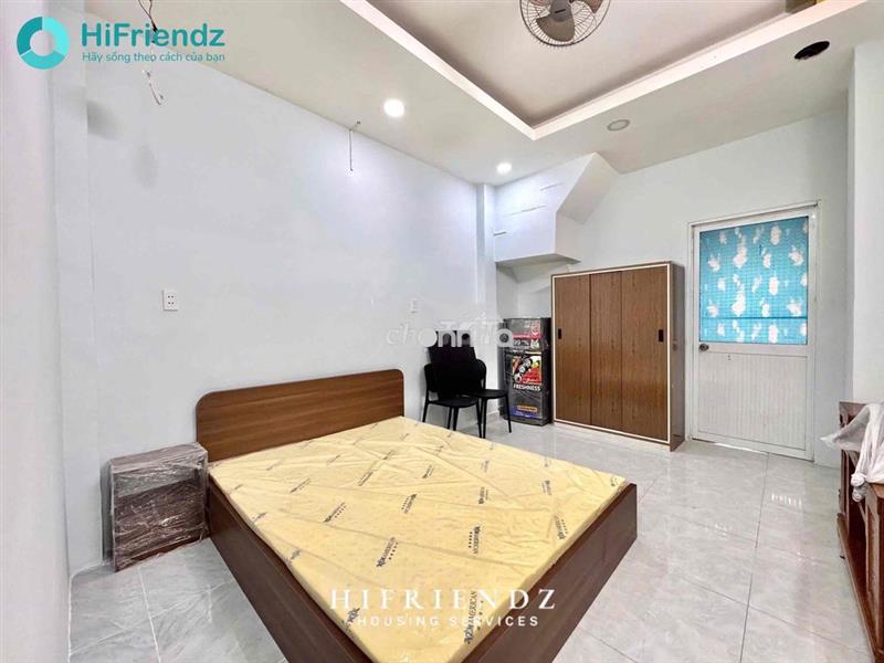 Căn hộ tách bếp - full nội thất - ngay cầu nguyễn tri phương